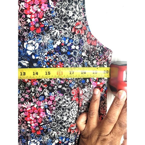 Tahari Floral Sleeveless Blouse Women's XL Multicolor V-Neck - Picture 6 of 10